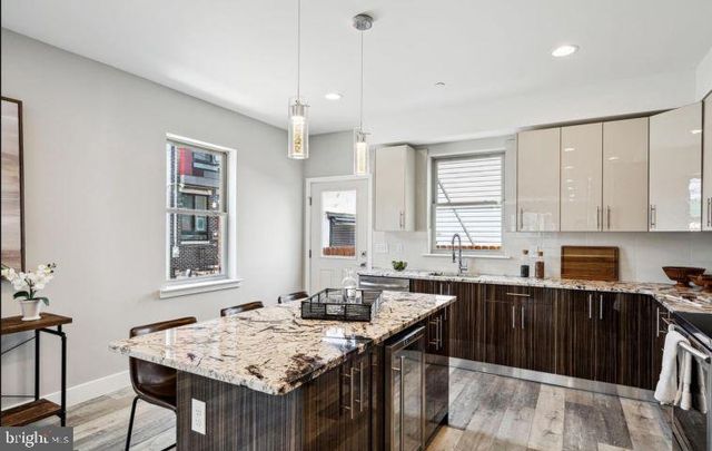 2620 EMERALD ST, Philadelphia, PA 19125