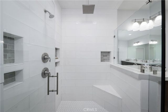 16610 Northfield Way, Bakersfield, CA 93314