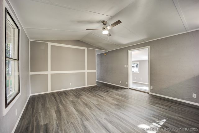 15723 W Rifle Barrel Road, Park Hill, OK 74451