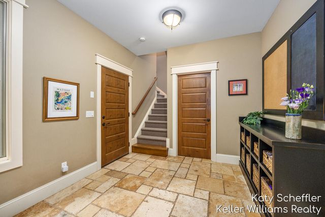 6065 W Back Forty Drive Ne, Cannon Twp, MI 49306