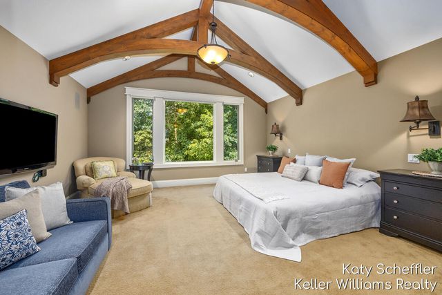 6065 W Back Forty Drive Ne, Cannon Twp, MI 49306