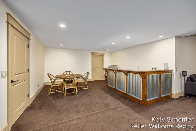 6065 W Back Forty Drive Ne, Cannon Twp, MI 49306