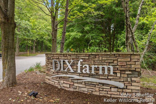 6065 W Back Forty Drive Ne, Cannon Twp, MI 49306
