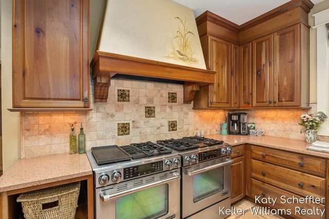 6065 W Back Forty Drive Ne, Cannon Twp, MI 49306