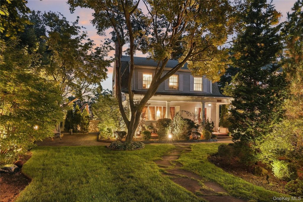 25161 Gaskell Road, Little Neck, NY 11362 — photo 2