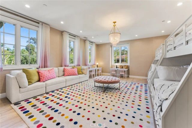 11765 Riehl, Tustin, CA 92782