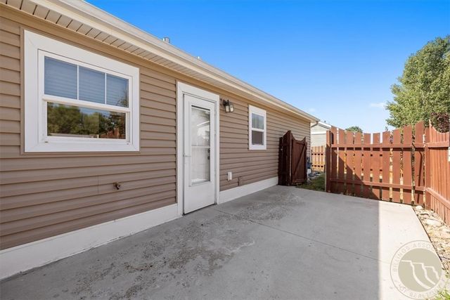 3831 Yorkshire Ct N, Billings, MT 59101