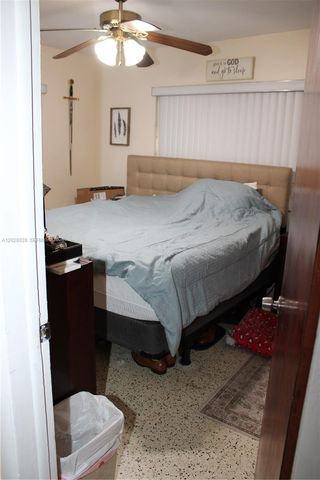 1022 NW 22nd Place, Miami, FL 33125