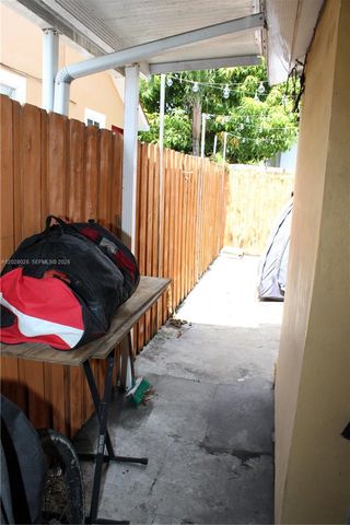 1022 NW 22nd Place, Miami, FL 33125