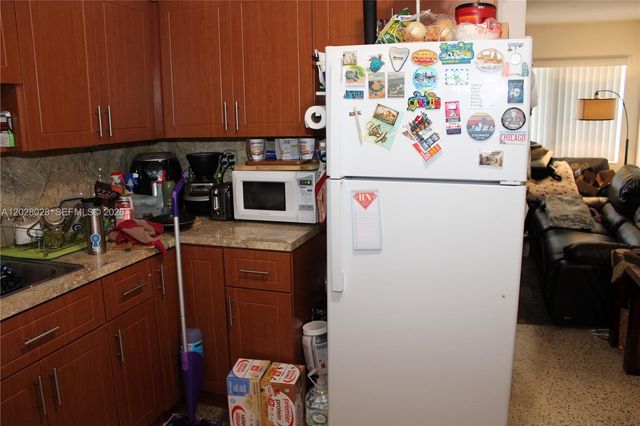 1022 NW 22nd Place, Miami, FL 33125