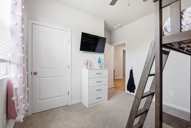 1208 Linn Cove Ct, Gallatin, TN 37066