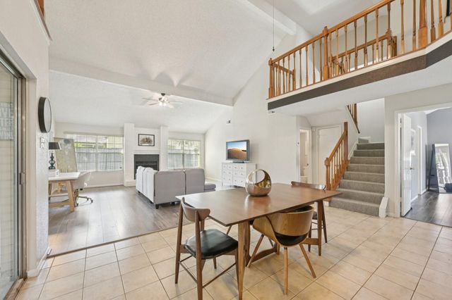 3218 Knoll West Drive, Houston, TX 77082