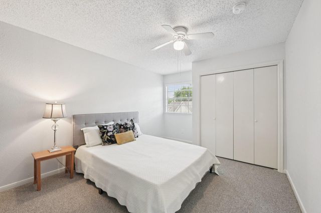 3218 Knoll West Drive, Houston, TX 77082