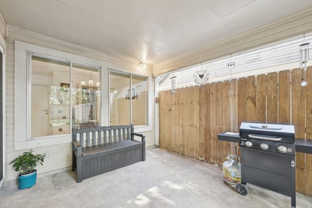 3218 Knoll West Drive, Houston, TX 77082