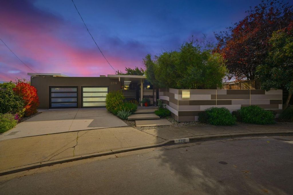2219 Allegheny Way, San Mateo, CA 94402