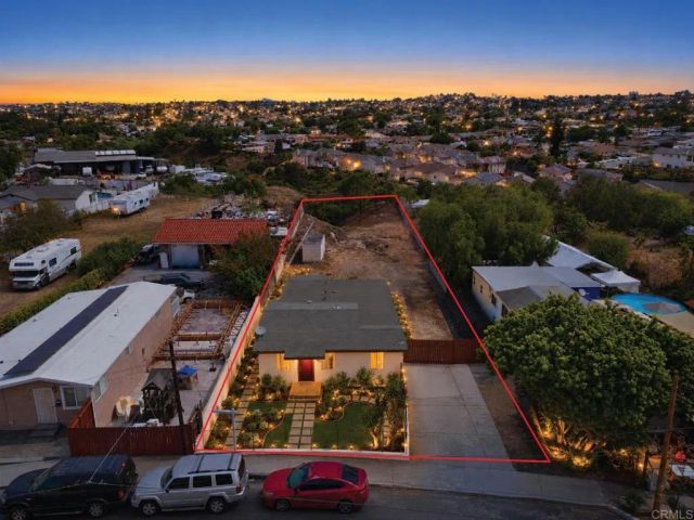 2905 Ridgeway Drive, National City, CA 91950