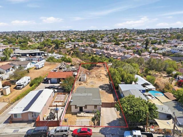 2905 Ridgeway Drive, National City, CA 91950