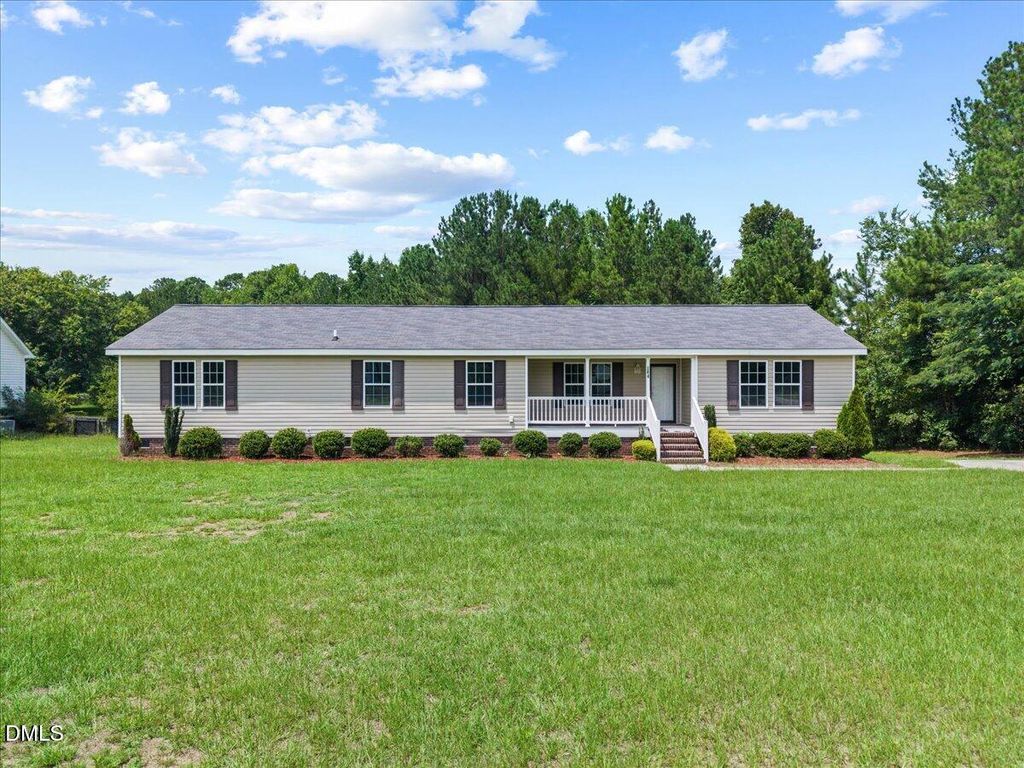 864 Cori Court, Nashville, NC 27856