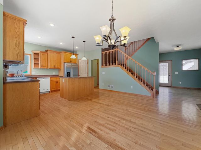 969 Kelly Street, Lino Lakes, MN 55014