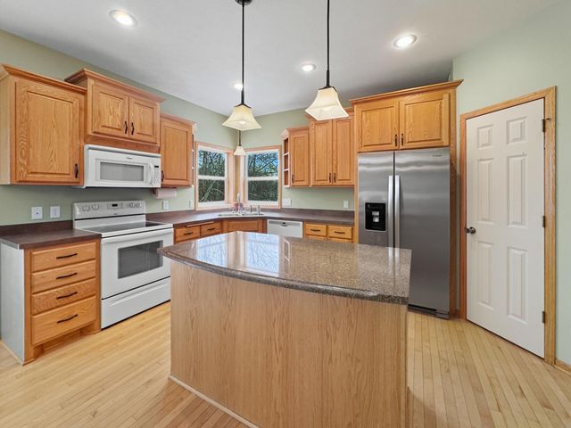 969 Kelly Street, Lino Lakes, MN 55014