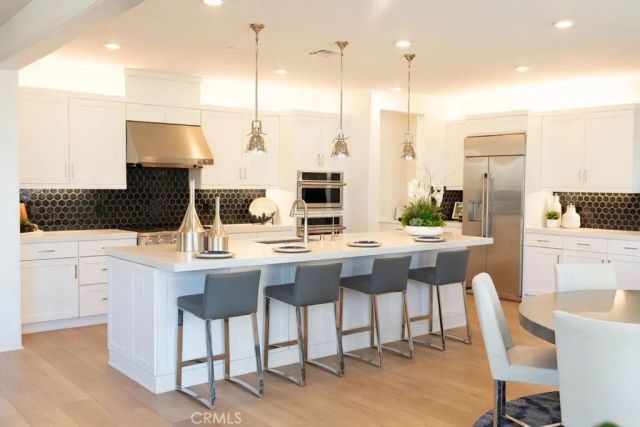9701 Gisler Drive, Huntington Beach, CA 92646