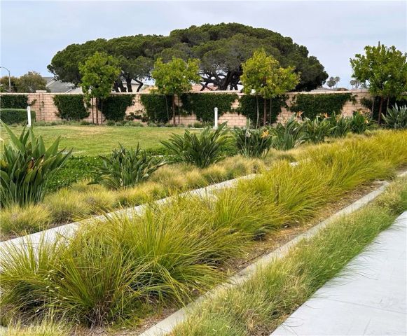 9701 Gisler Drive, Huntington Beach, CA 92646