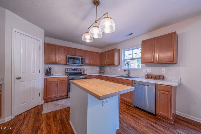 518 Farm House Lane, Durham, NC 27703