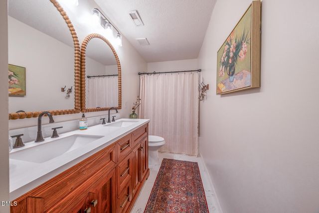 518 Farm House Lane, Durham, NC 27703