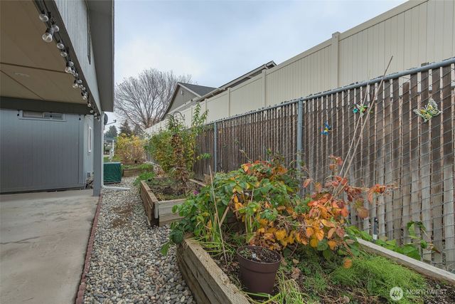 1705 Twins Peaks Drive, Wenatchee, WA 98801