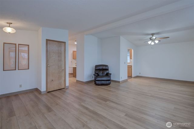 1705 Twins Peaks Drive, Wenatchee, WA 98801