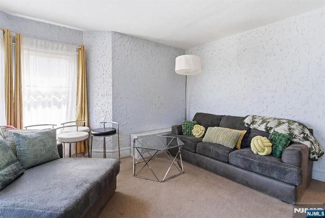 90 Renner Avenue, Newark, NJ 07112