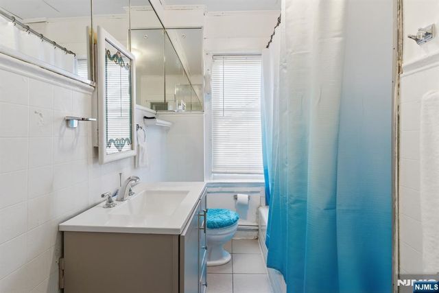 90 Renner Avenue, Newark, NJ 07112