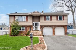 540 Ensign Avenue, Beachwood, NJ 08722