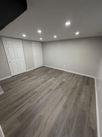 4340 W Eggert PLACE, Milwaukee, WI 53218