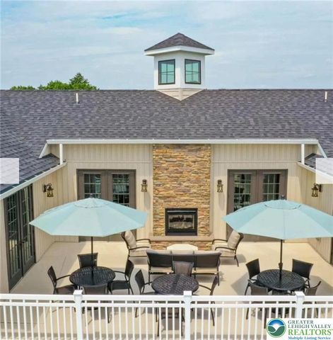 4147 Bluesky Place, Emmaus Boro, PA 18049