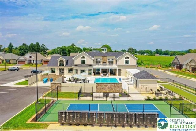 4147 Bluesky Place, Emmaus Boro, PA 18049