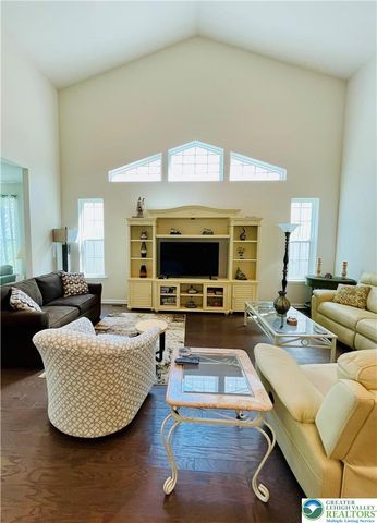 4147 Bluesky Place, Emmaus Boro, PA 18049