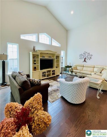 4147 Bluesky Place, Emmaus Boro, PA 18049