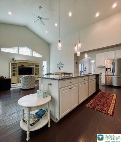4147 Bluesky Place, Emmaus Boro, PA 18049