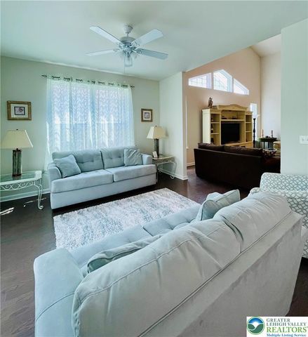 4147 Bluesky Place, Emmaus Boro, PA 18049