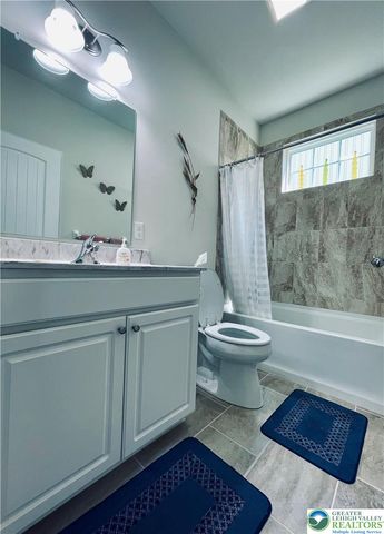 4147 Bluesky Place, Emmaus Boro, PA 18049