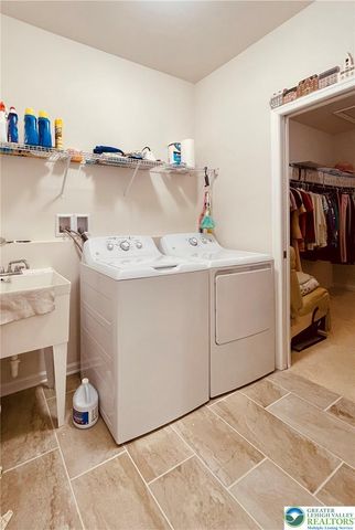 4147 Bluesky Place, Emmaus Boro, PA 18049