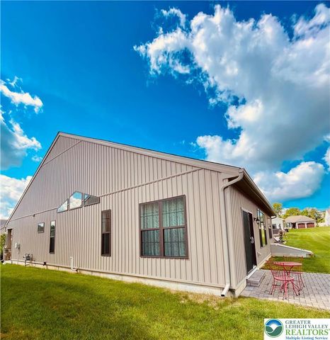 4147 Bluesky Place, Emmaus Boro, PA 18049