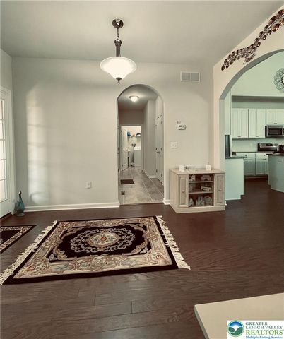 4147 Bluesky Place, Emmaus Boro, PA 18049