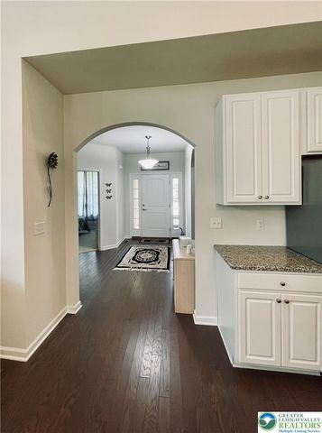 4147 Bluesky Place, Emmaus Boro, PA 18049