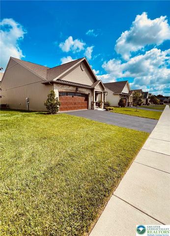 4147 Bluesky Place, Emmaus Boro, PA 18049
