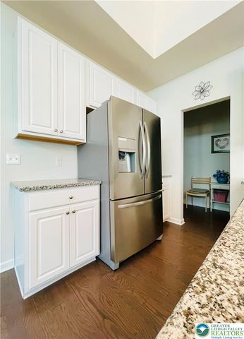 4147 Bluesky Place, Emmaus Boro, PA 18049