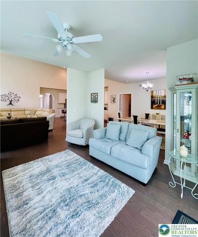 4147 Bluesky Place, Emmaus Boro, PA 18049