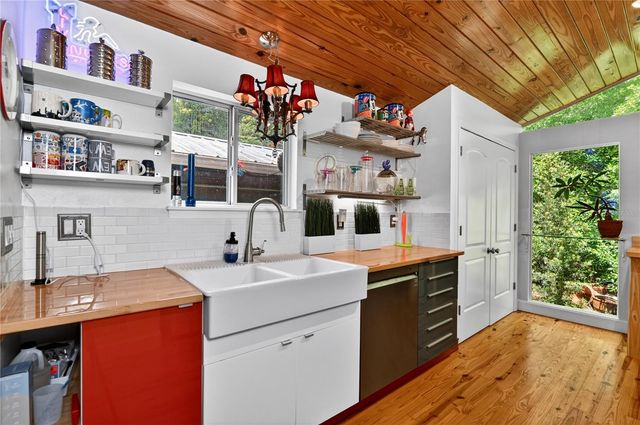 3717 LAUGHLIN ROAD, Zellwood, FL 32798