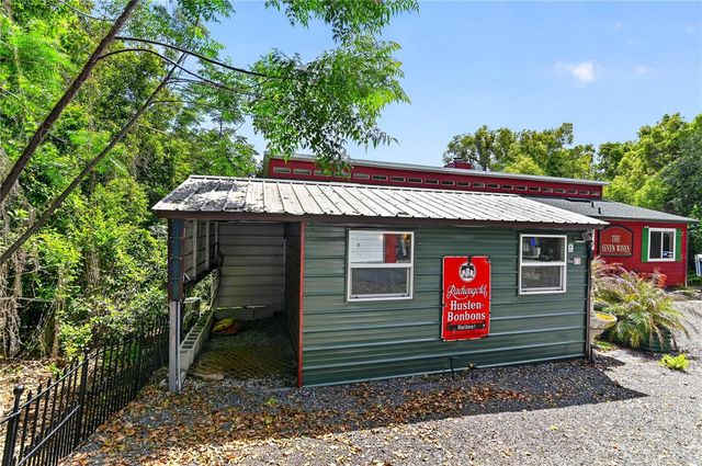 3717 LAUGHLIN ROAD, Zellwood, FL 32798